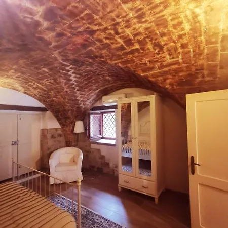 Casa Sambuco Apartment *